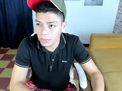 Amateur Watch Live Sex Cams of Mike_Guzman