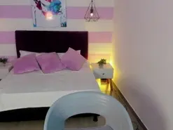 Amateur Adult Webcam of scarlett_bell_