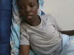 Amateur Sex Chat of Taliah-petite