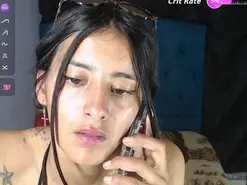 Amateur Nude Webcam of Skinny_Yizz