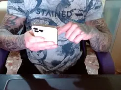 Amateur Live Porn of Axyl