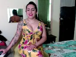 Amateur Live Porn of alina_li