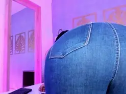 Amateur Live Porn of majo_rose