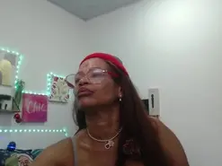 Amateur Adult Video Chat of CelineMature