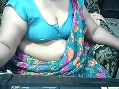 Amateur Adult Webcam of indianbhabi40