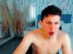 Amateur Adult Video Chat of Axel_Savage