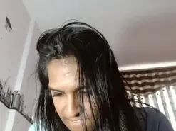 Amateur Nude Webcam of Laboni_sweet