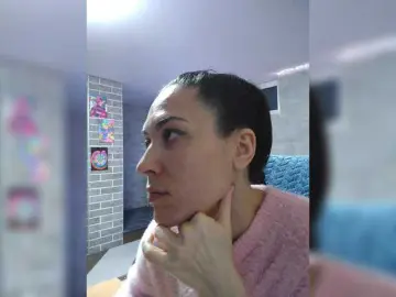 Bongacams Nude Webcam of Marina4Love