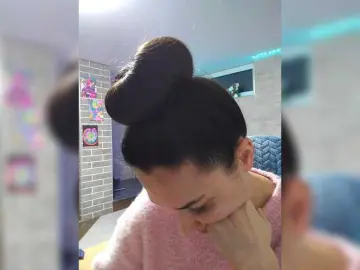 Bongacams Sex Cam of Marina4Love