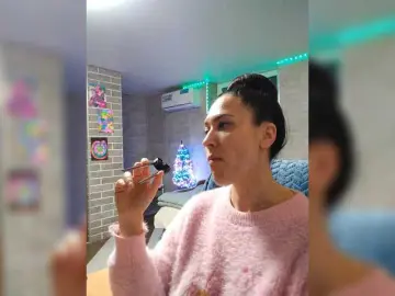 Bongacams Nude Webcam of Marina4Love