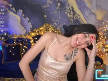 EliseVelour from bongacams