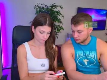 jony-jessica from bongacams