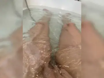 Avrora09 from bongacams