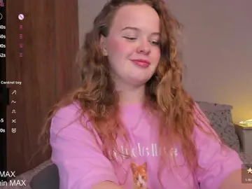 Hanna-doll from bongacams