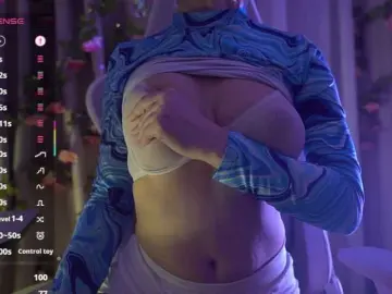 Bongacams Free Porn Cam of -Light-Fury-