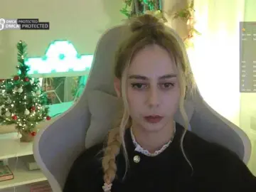 Bongacams Adult Webcam of -Light-Fury-