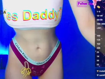 Bongacams Live Sex of Emelicristal