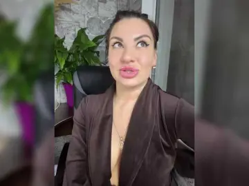 Bongacams Adult Webcam of Madelynn