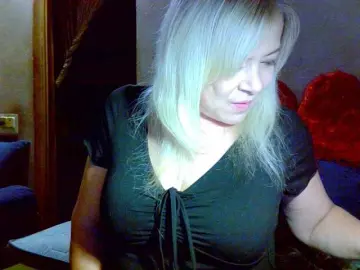 Bongacams Sex Cam of Savan35na