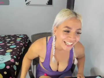 Bongacams Free Porn Cam of luckyjok