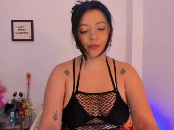 Bongacams Nude Webcam of Lauratoro