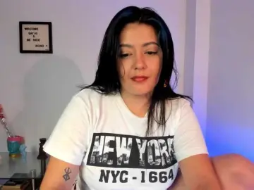 Bongacams Adult Webcams of Lauratoro