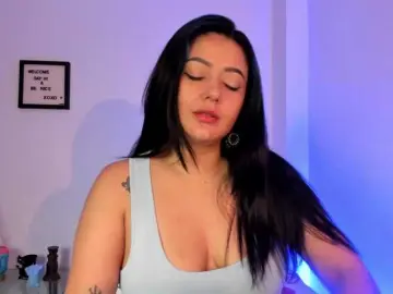 Bongacams Best Webcam of Lauratoro