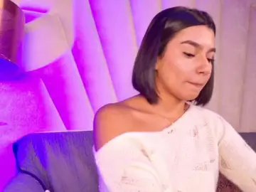 Bongacams Watch Live Sex Cams of Alyssa-Ray