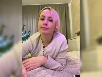 Bongacams Live Sex Cam of CozySandra