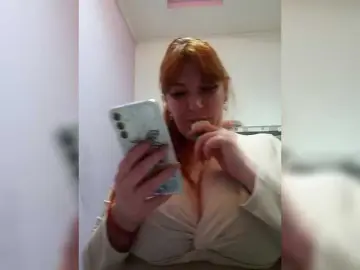 MiaLovely from bongacams