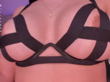 Bongacams Adult Webcam of LizzHamilton