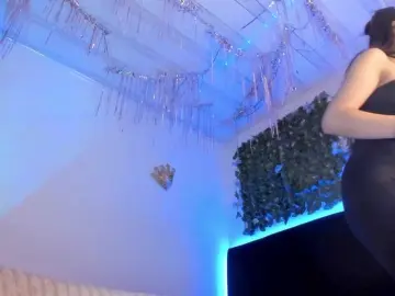 Bongacams Free Porn Cam of flylia01