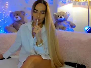 Bongacams Adult Video Chat of FeralFoxy