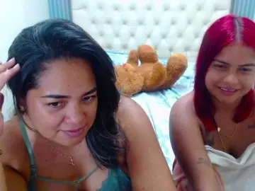 Bongacams Private Sex Chat of LuluAndBella