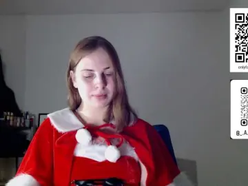 LisaloveX from bongacams