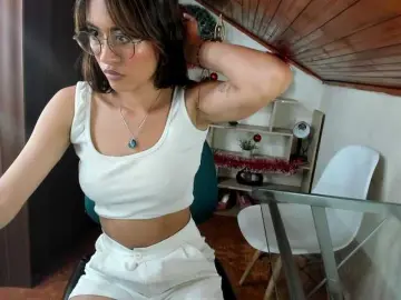 Bongacams Sex Chat of amy-lennox