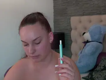 Bongacams Live Sex Cam of Candy-babe