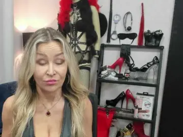 Bongacams Free Porn Cam of soft-crystal