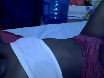 Bongacams Adult Video Chat of alora-skylar