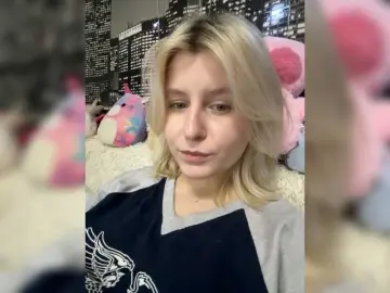 BonnyBoom from bongacams