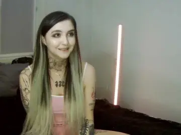 Bongacams Adult Webcam of emma-andersonn