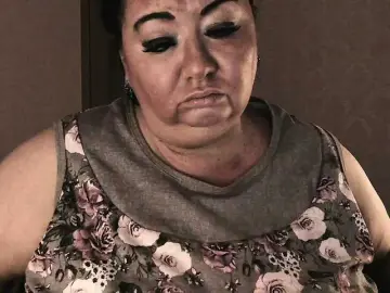 Bongacams Free Live Porn of Alinahott1