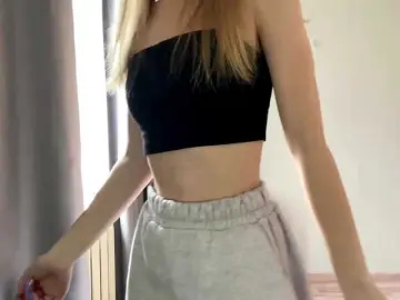 Bongacams Free Porn Cam of PinkPetal