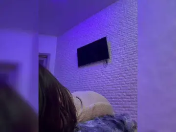 Bongacams Private Sex Chat of sweetkira25