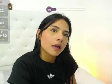 sweettcanela from bongacams