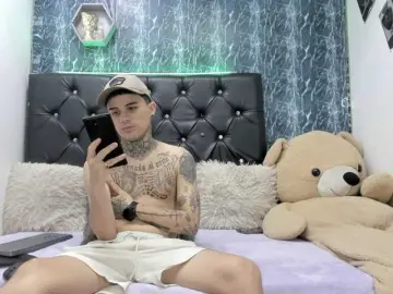 Bongacams Watch Live Sex Cams of exotichot-couple