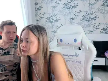 Bongacams Sex Cam of LoveAndSex24