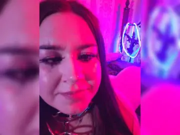 Bongacams Adult Webcams of Gentlyplease1