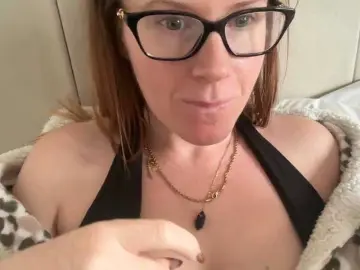 Bongacams Adult Webcams of REDHEADROSIE