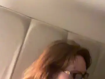 Bongacams Best live sex cam show of REDHEADROSIE